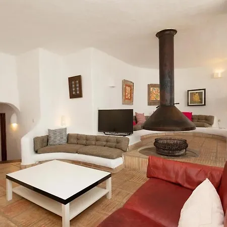 Stunning 5 Bedroom * Albufeira